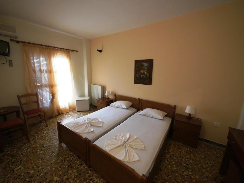 Hotel Markos Ierissos Rum bild