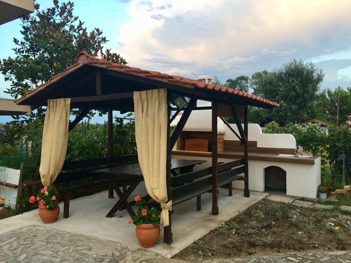 Hotel Markos Ierissos Exteriör bild